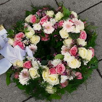Blumenstyling Inge Daser - Trauerfloristik