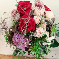 Blumenstyling Inge Daser - Blumensträuße und Kränze