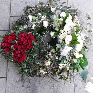 Blumenstyling Inge Daser - Trauerfloristik