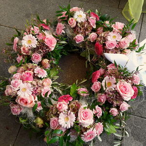 Blumenstyling Inge Daser - Trauerfloristik